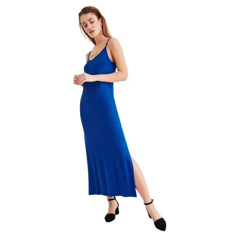 OXXO -  Thin Strap Slit Detailed Long Dress