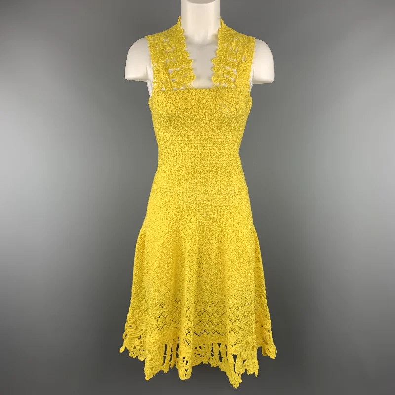 OSCAR DE LA RENTA Size XS Yellow Cotton Hand Knit Crochet Lace Sleeveless Cocktail Dress