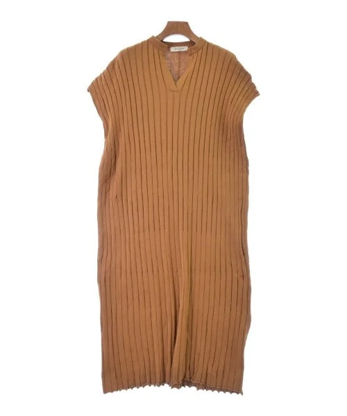Demi-Luxe BEAMS Dresses