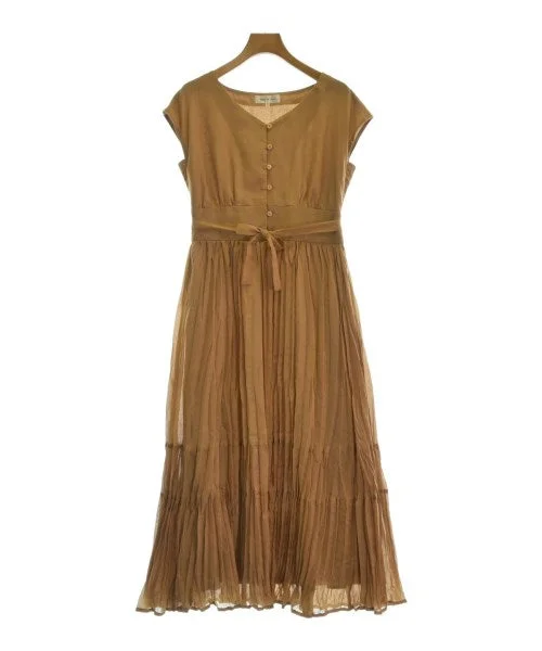 Debut de Fiore Dresses