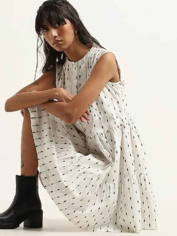 Bombay Paisley White Printed Cotton Dress