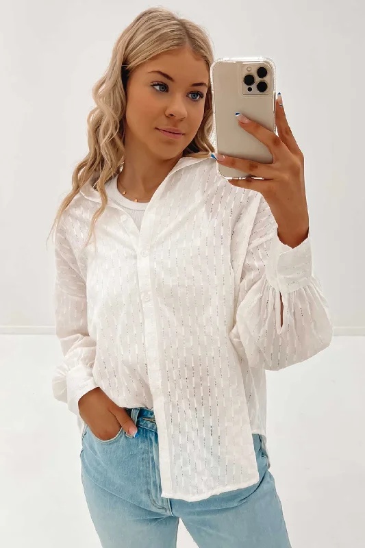 Amalie Shirt White Chic V-Neck Short Blouse