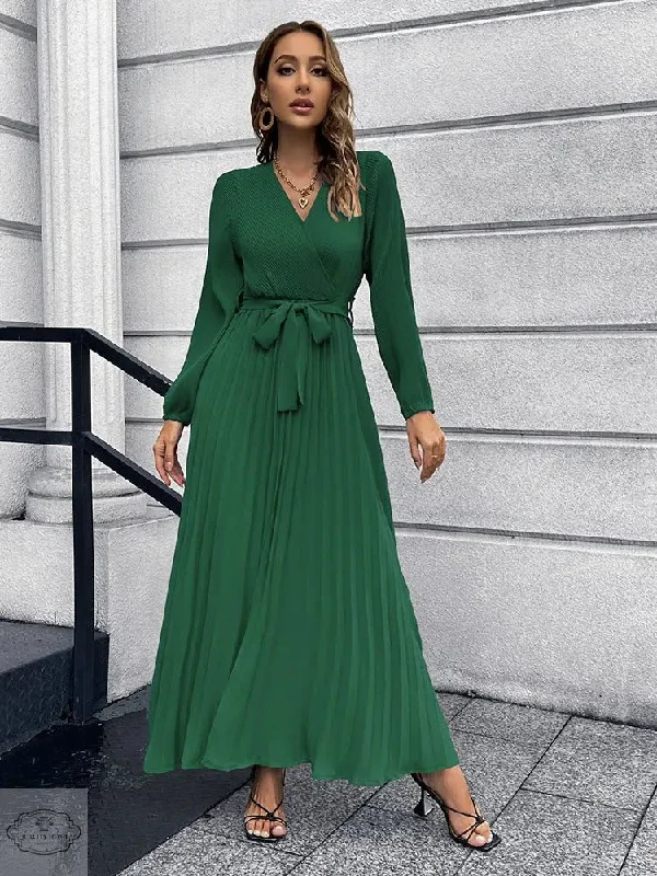 Long Sleeve Pleated Maxi Dress