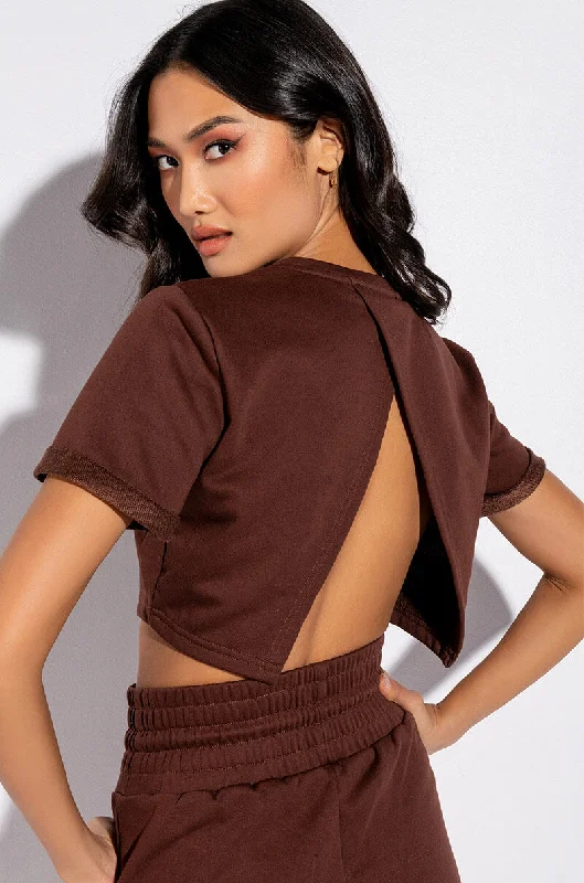 CICI CROPPED OPEN BACK TSHIRT Relaxed Cotton Short Shirt