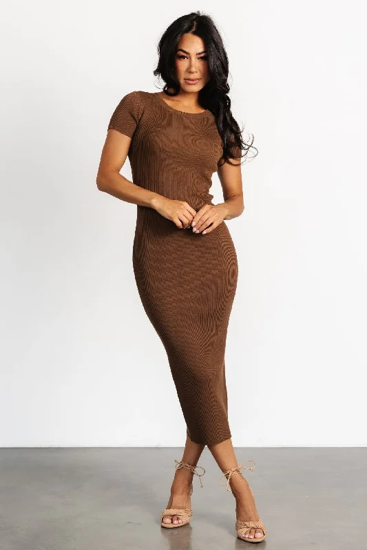 Dana Ribbed Midi Dress | Brown Stylish Cold Shoulder Midi Dress