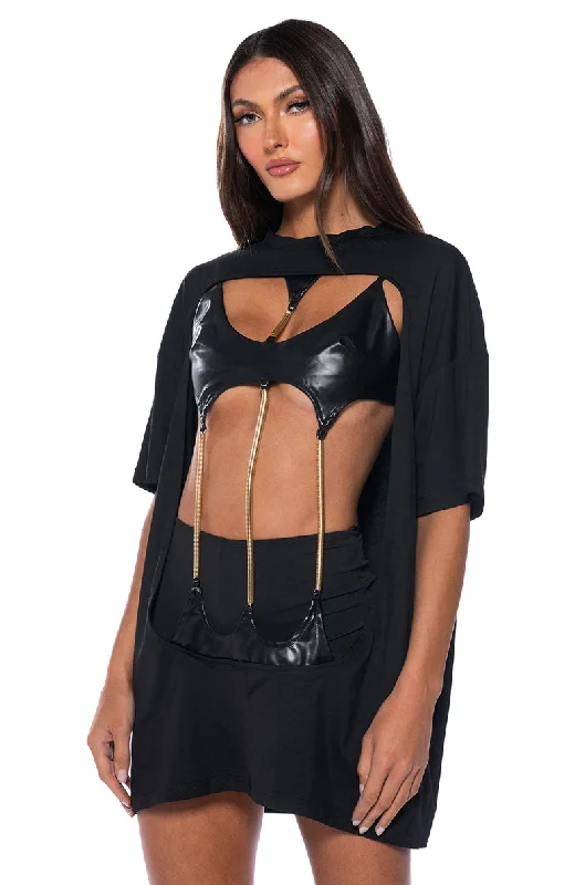 ELEANOR LAYERED CUTOUT TSHIRT