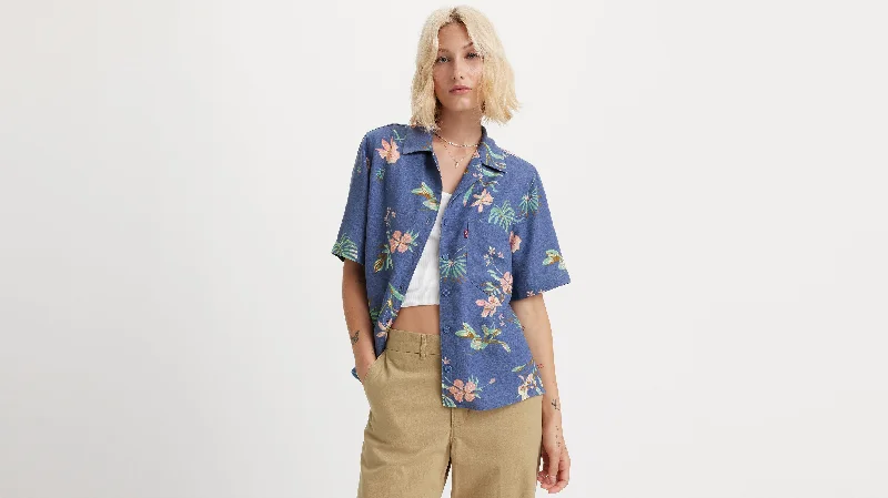 Levi's® Women's Joyce Resort Shirt Casual Button-Up Short Tee