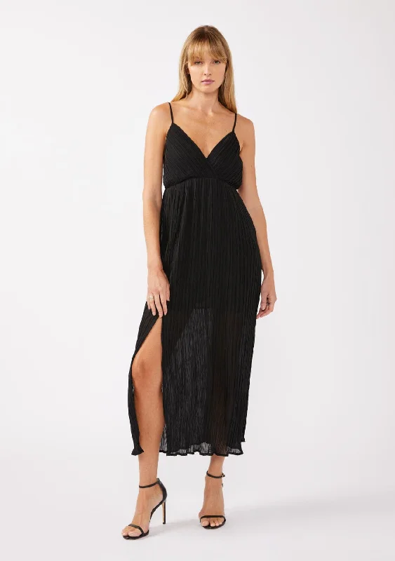 Spin For Me Pleated Maxi Dress