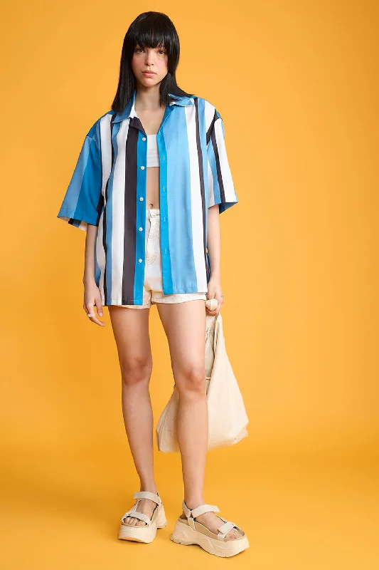 Striped Women's Resort Shirt Fashionable Button-Front Short Sleeve