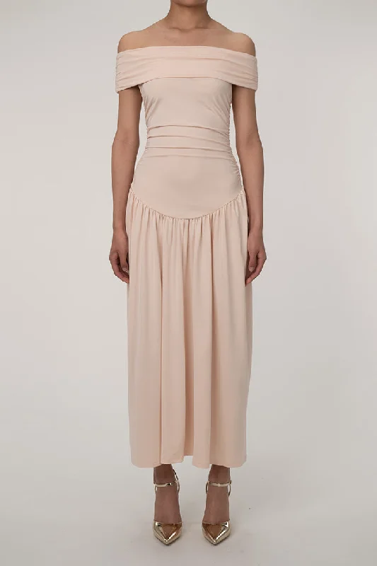Elegant Foldover Off The Shoulder Gathered Drop Waist Formal Maxi Dress Comfortable Bohemian Maxi Dress Elegant Foldover Off The Shoulder Gathered Drop Waist Formal Maxi Dress Comfortable Bohemian Maxi Dress