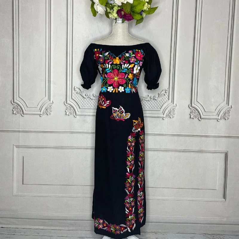 Mariposa Off Shoulder Mexican Maxi Dress Comfortable Plunging Neckline Maxi Dress