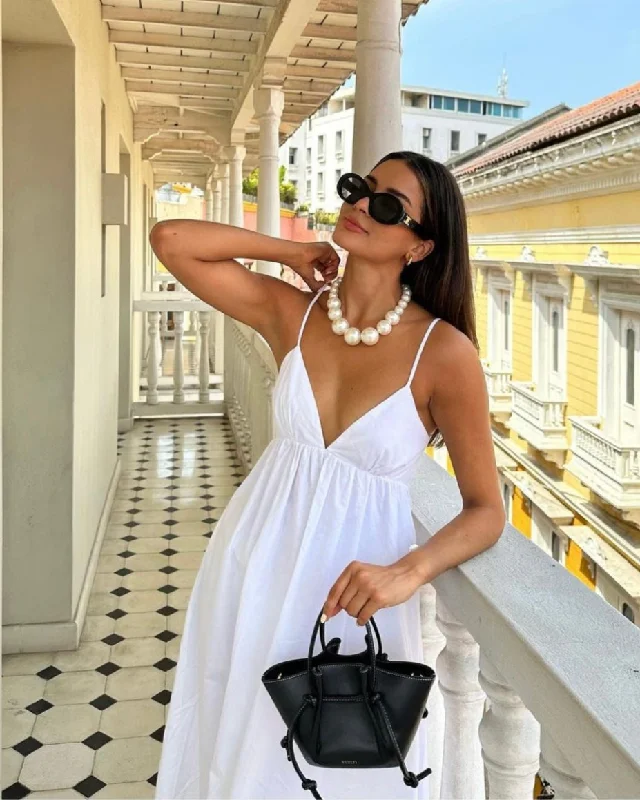 Paetyn Backless Maxi Dress Elegant Lace-Up Maxi Dress