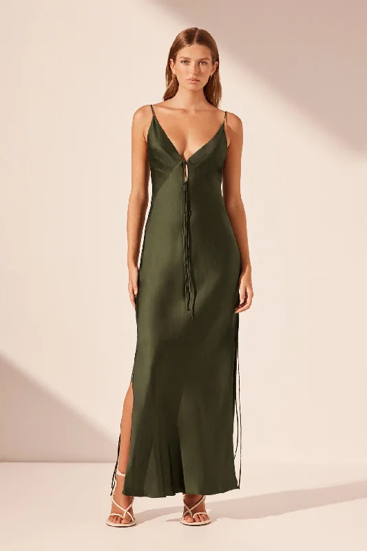 SHAE PLUNGED SLIP TIE MAXI DRESS - PINE GREEN Comfortable Flowy Maxi Dress