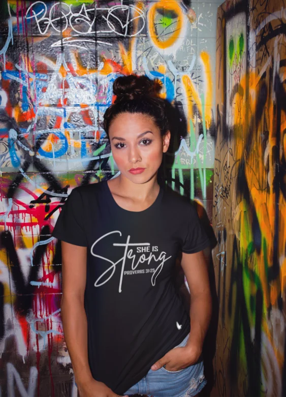 She Is Strong Tee Boxy Fit Fitted Loose