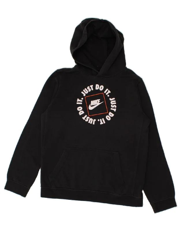 NIKE Boys Standard Fit Graphic Hoodie Jumper 13-14 Years XL Black Cotton Hoodie with Hem Drawcord Adjustable Customizable NIKE Boys Standard Fit Graphic Hoodie Jumper 13-14 Years XL Black Cotton Hoodie with Hem Drawcord Adjustable Customizable