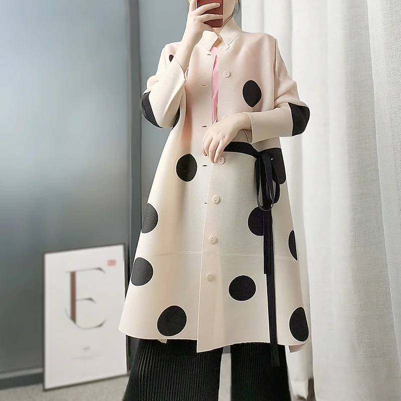 Loose Fit Pleated Polka Dot Lightweight Jacket Dress