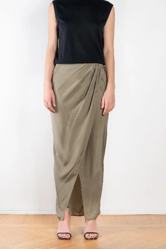 Paita Long Skirt ruffled skirt detail