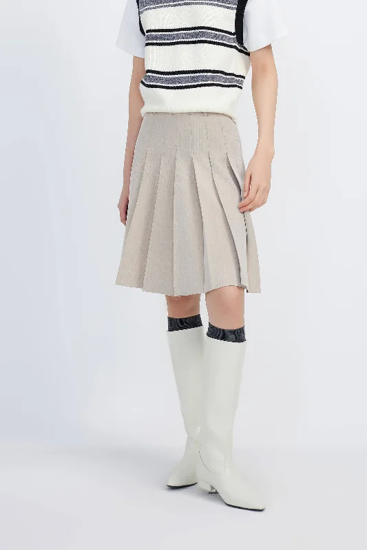 LILY Short Preppy Pleated Skirt