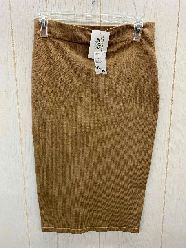 Tan Womens Size 6 Skirt